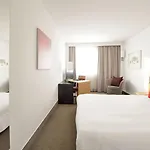 Novotel 4*