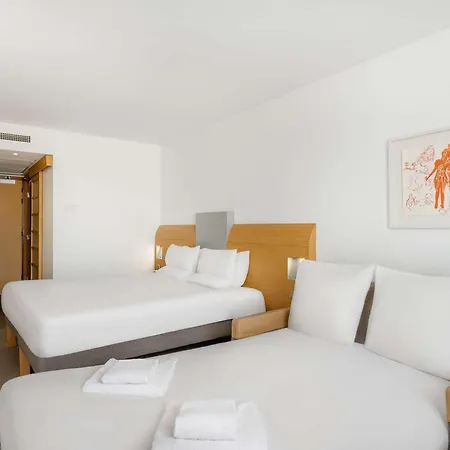 Novotel Szálloda
