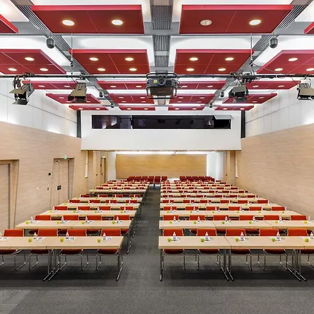 诺富特布达佩斯城市酒店