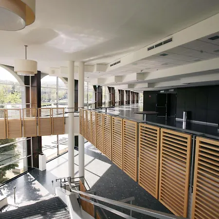 מלון Novotel 4*