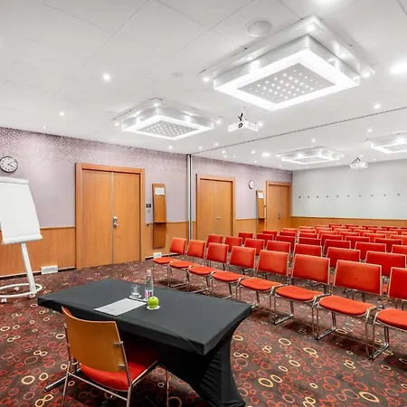 Novotel 4* בודפשט