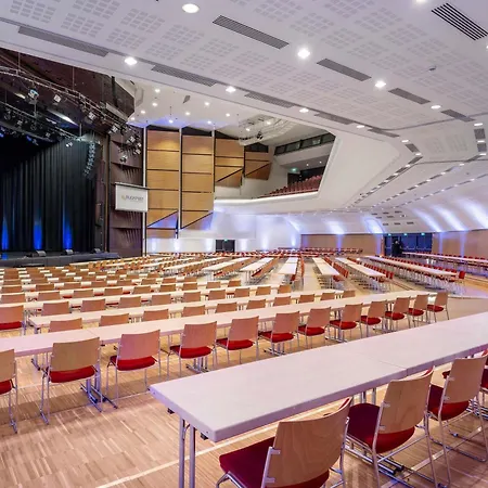 מלון Novotel 4*