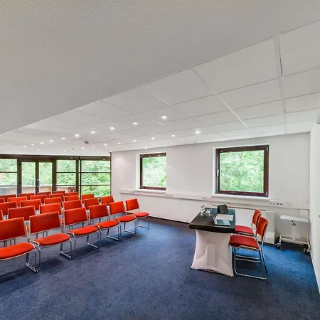 מלון Novotel 4*