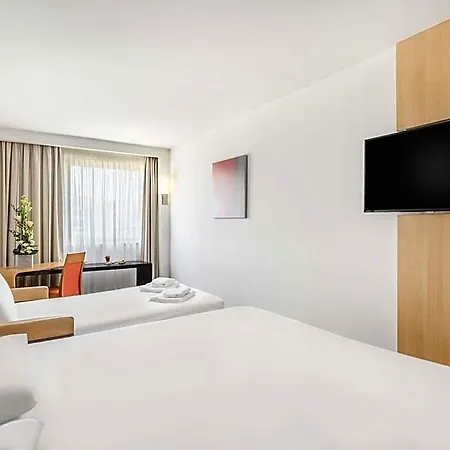 Novotel Hotel 4*