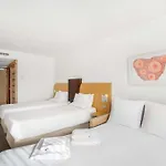 Novotel Hotel 4*